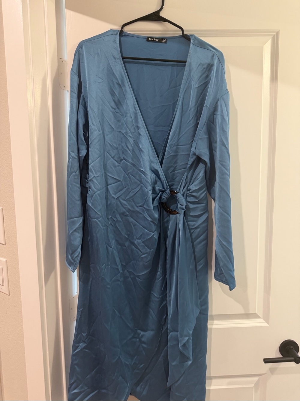 Boohoo Dusty Blue Wrap Robe with Ring Tie